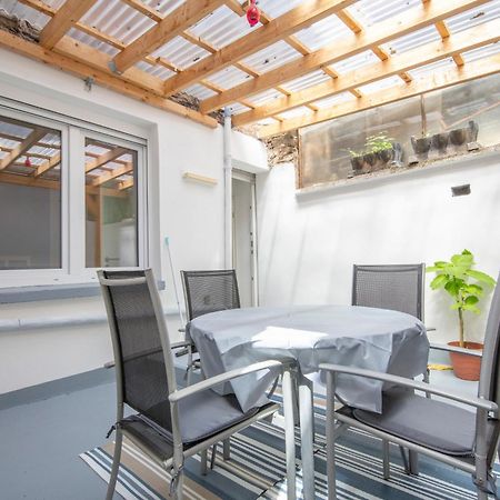 Apartment Mit Kleinem Innenhof Im Erdgeschoss Fuer Bis Zu 4 Personen Klotten Buitenkant foto